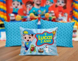 ALMOFADA KIDS - LUCCAS NETO Tecido 100% Poliéster (oxford) 30x20cm Personalizado Frente e Verso Sublimação  