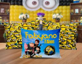 ALMOFADA KIDS - MINIONS Tecido 100% Poliéster (oxford) 30x20cm Personalizado Frente e Verso Sublimação  