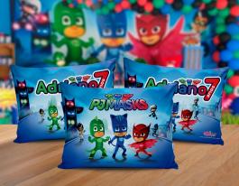 ALMOFADA KIDS - PJ MASKS Tecido 100% Poliéster (oxford) 30x20cm Personalizado Frente e Verso Sublimação  