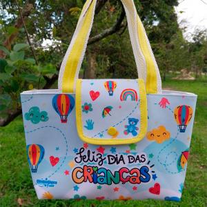 BOLSA LANCHEIRA PASSEIO Tecido 100% Poliéster L28 x A17 x P7cm   Costura Artesanal 