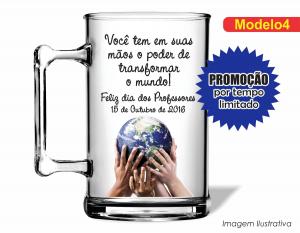 CANECA ACRÍLICA DIA DOS PROFESSORES - MOD004 Poliestireno  Frente colorido Impressão no Adesivo Vinil   