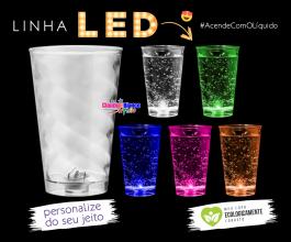 Copo big twister personalizado com LED, acionamento com adição de líquido de 700ml Polietileno 700ml  Adesivo Vinil UV Led ou Silk-Screen  Neoplas