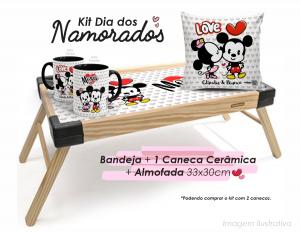 Kit Bandeja + Caneca + Almofada - Mickey e Minnie Mozão Bandeja madeira maciça de pínus Almofada 33x30cm  Bandeja personalizado com adesivo + Caneca Cerâmica  Tramontina